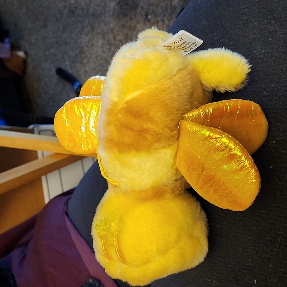 Stuffed bee - Picture 2 of 6